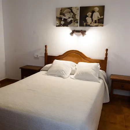 Hostal La Isla-3